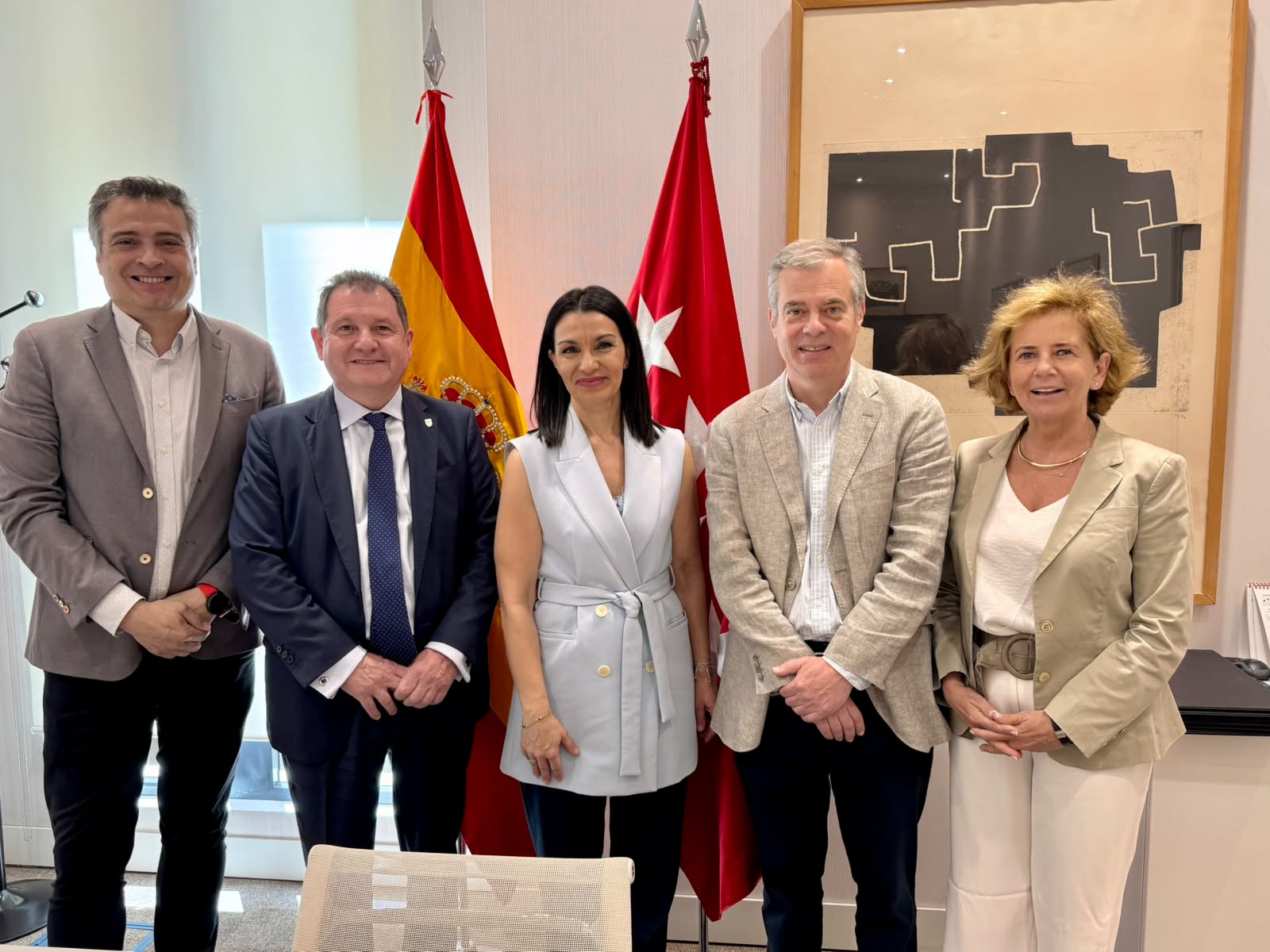 Reunión Consejera de Educación Madrid, Mercedes Zarzalejo con CICAE